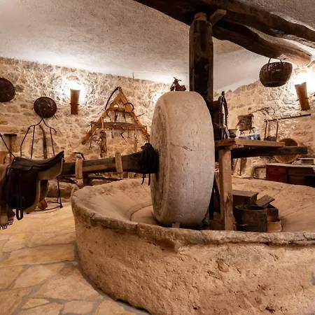 Villa Bogovski Dvori *