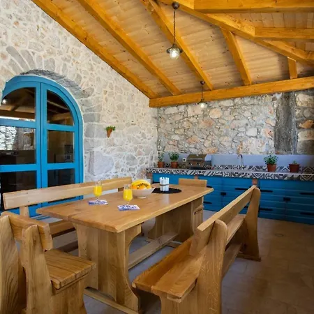 Villa Bogovski Dvori Malinska