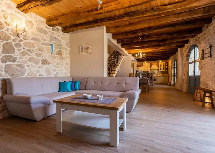 Bogovski Dvori Villa