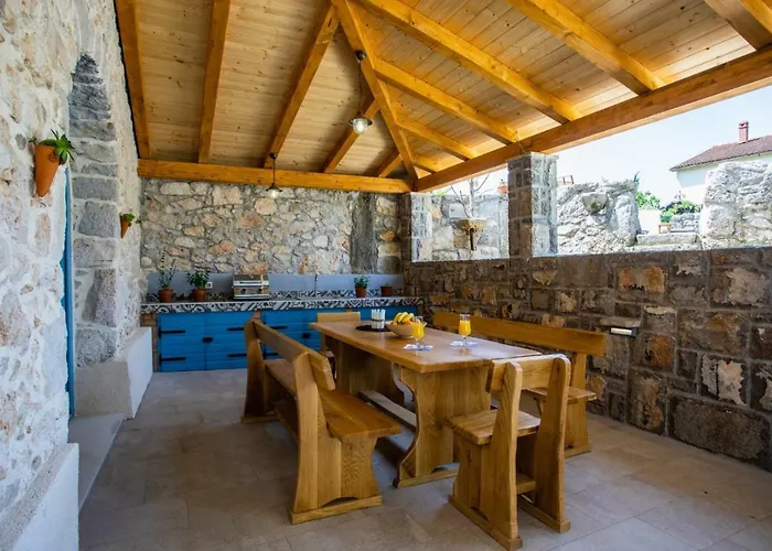 Bogovski Dvori Villa