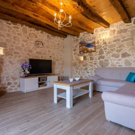 Bogovski Dvori *
